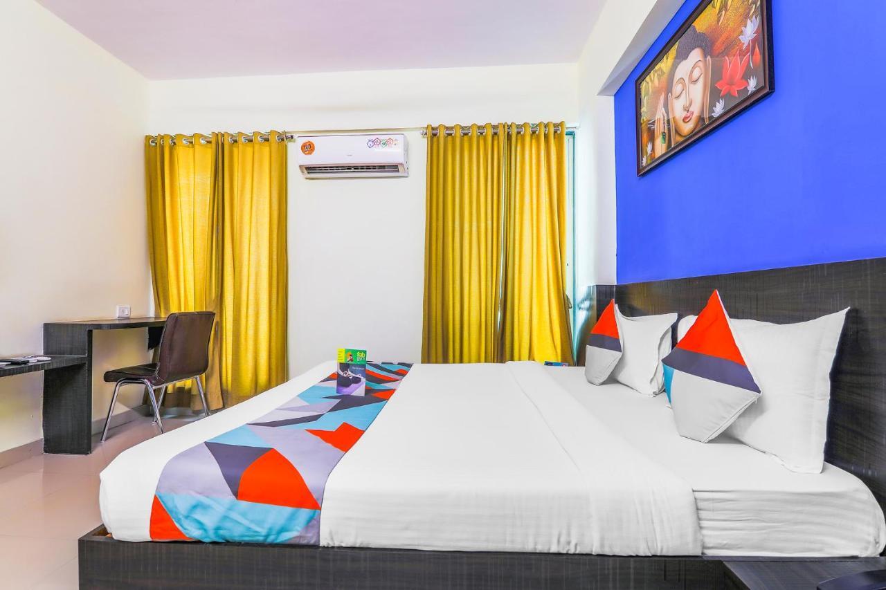 Fabexpress Nalanda Service Apartment Мумбай Екстериор снимка