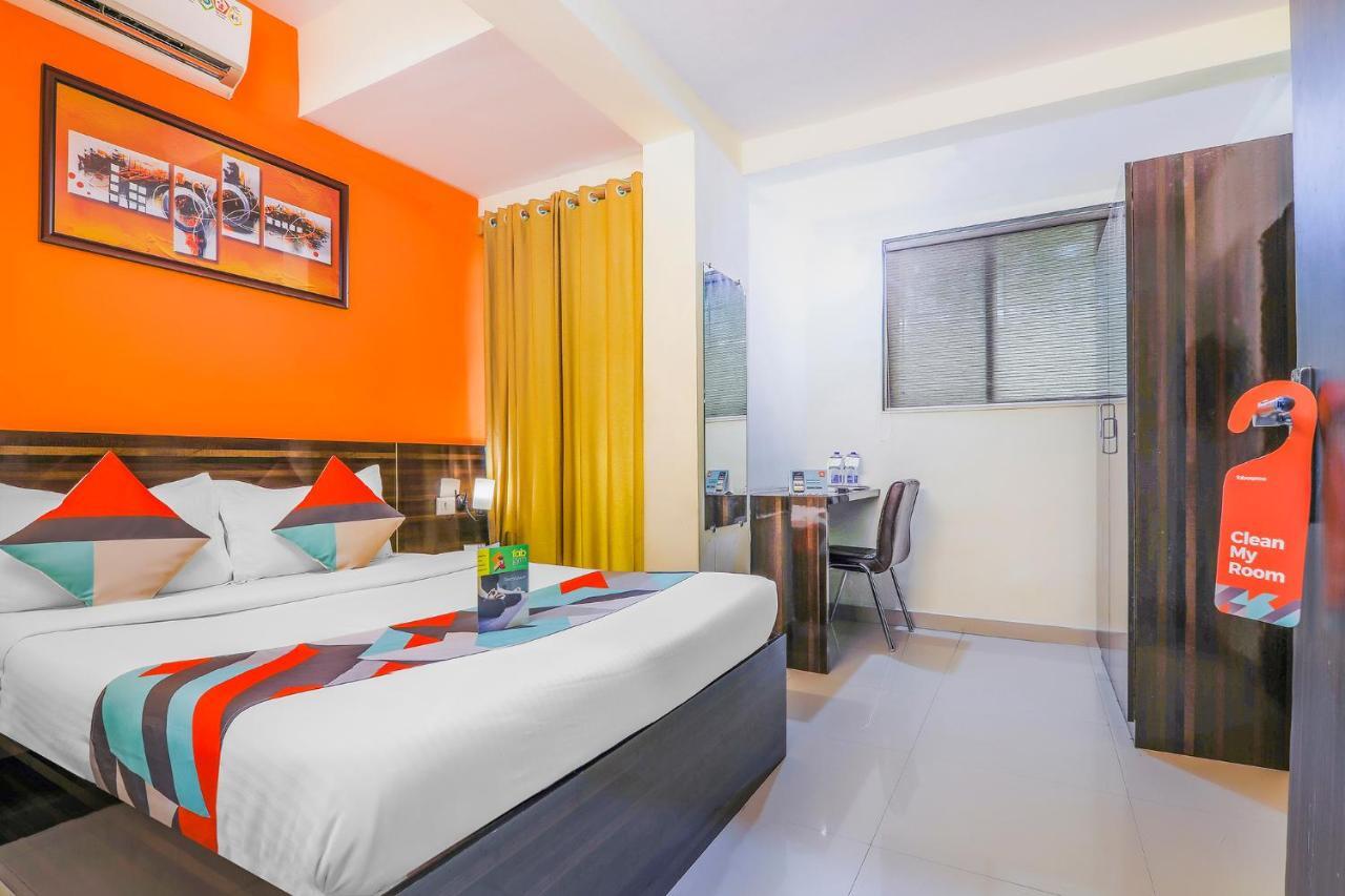 Fabexpress Nalanda Service Apartment Мумбай Екстериор снимка